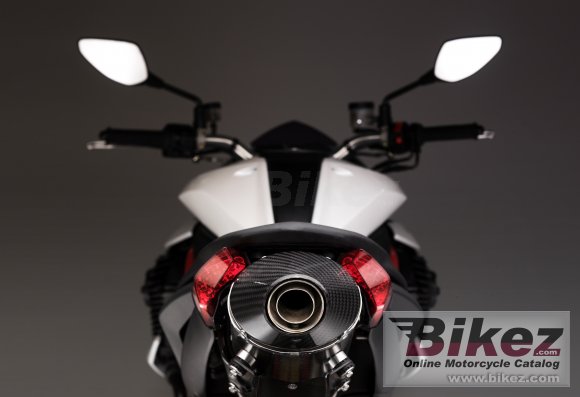 benelli tnt 1130 review